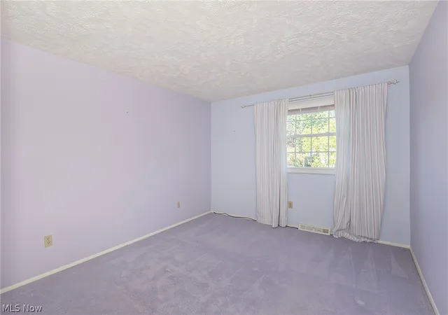 Homes for sale in Mentor, OH | 9090 Aileen Dr, Mentor, OH 44060 | MLS# 5217849