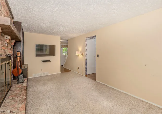 image of 9090 Aileen Dr, Mentor, OH 44060 | MLS# 5217849