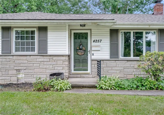 2nd image of 4257 Selkirk Ave, Austintown, OH 44511 | MLS# 5217212