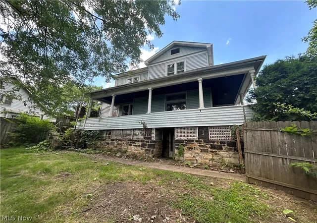 1st image of 1105 State St, Steubenville, OH 43952 | MLS# 5218091