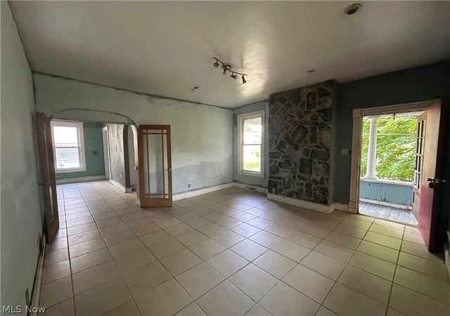 5th image of 1105 State St, Steubenville, OH 43952 | MLS# 5218091