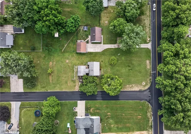 3rd image of 4174 Burkey Rd, Austintown, OH 44515 | MLS# 5217071
