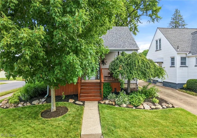 2nd image of 1205 Atlantic St Ne, Warren, OH 44483 | MLS# 5218171