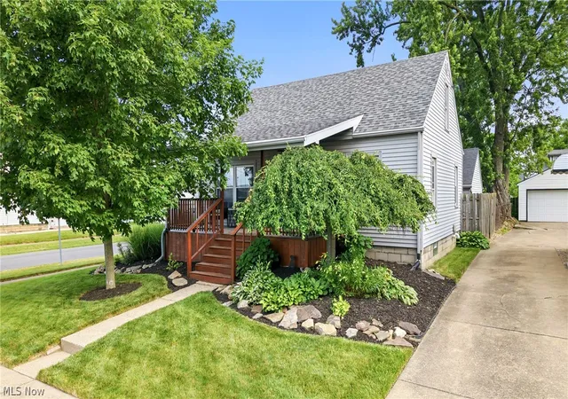 3rd image of 1205 Atlantic St Ne, Warren, OH 44483 | MLS# 5218171