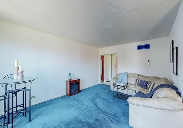 Photo 3 of Condo for sale at 13800 Fairhill Rd #512, Shaker Heights, OH 44120 | MLS# 5217872 | Listing updated on 2026-09-29