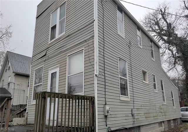 2nd image of 1857 Maple Ave Ne, Canton, OH 44705 | MLS# 5218226