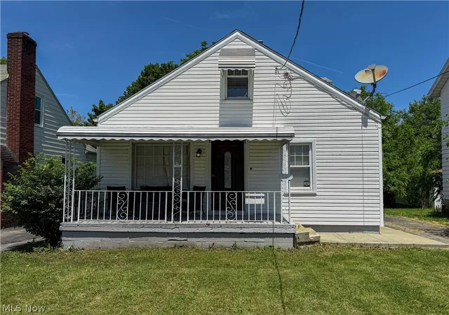 2nd image of 548 Cambridge Ave, Youngstown, OH 44502 | MLS# 5217814