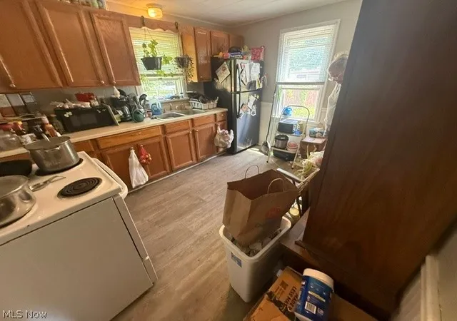 Photo 3 of Single family home for sale at 2622 Harmont Ave NE, Canton, OH 44705 | MLS# 5218173 | Listing updated on 2026-07-21