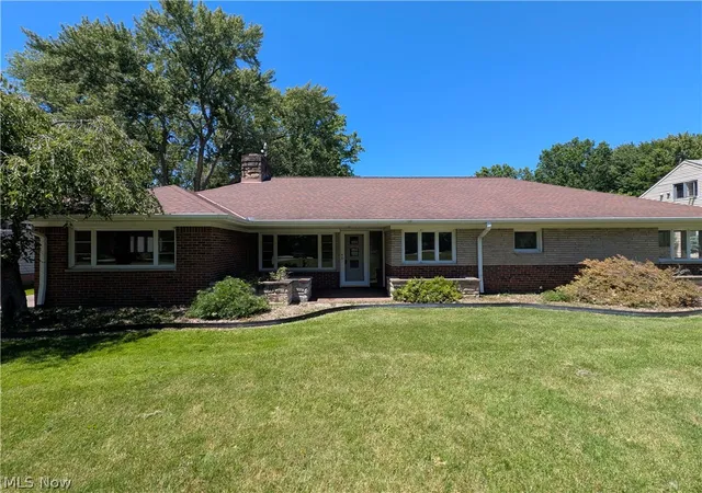 2nd image of 6986 Big Creek Pkwy, Cleveland, OH 44130 | MLS# 5215326
