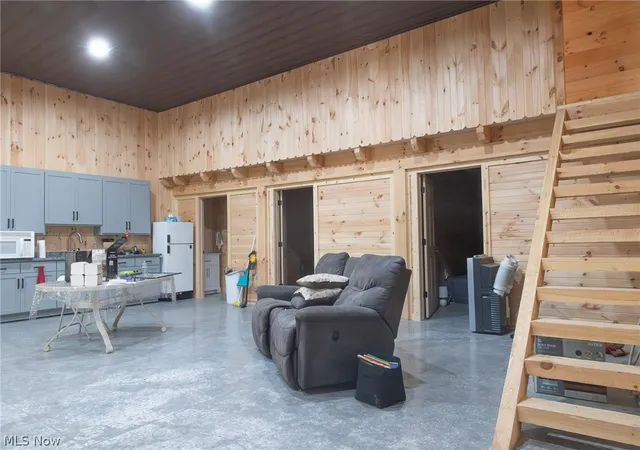 5th image of 72645 Henderson Ridge Rd, Saint Clairsville, OH 43950 | MLS# 5218236