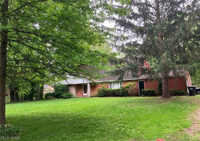 Homes for sale in North Canton, OH | 5840 42 Pawnee St Nw, North Canton, OH 44720 | MLS# 5218015