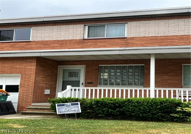 Photo 2 of Single family home for sale at 16350 Rockside Rd, Maple Heights, OH 44137 | MLS# 5215850 | Listing updated on 2026-07-14