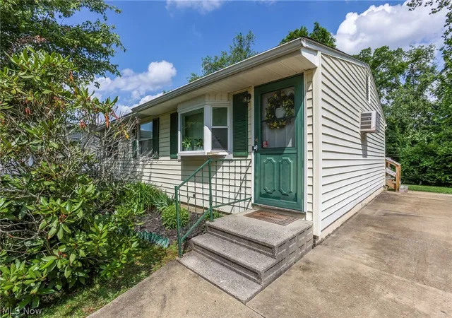 Homes for sale in Cambridge, OH | 62682 Beverly Ln, Cambridge, OH 43725 | MLS# 5218299