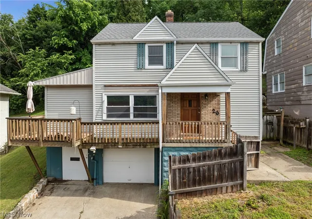 1st image of 26 Elm St, Bridgeport, OH 43912 | MLS# 5218031