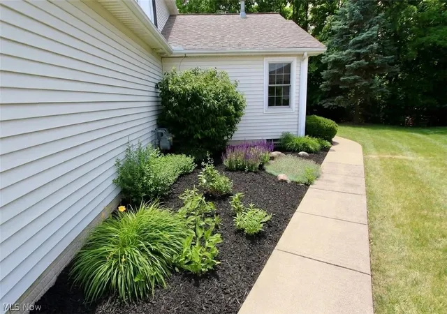 3rd image of 5254 Ridgetop Ct, Medina, OH 44256 | MLS# 5216995