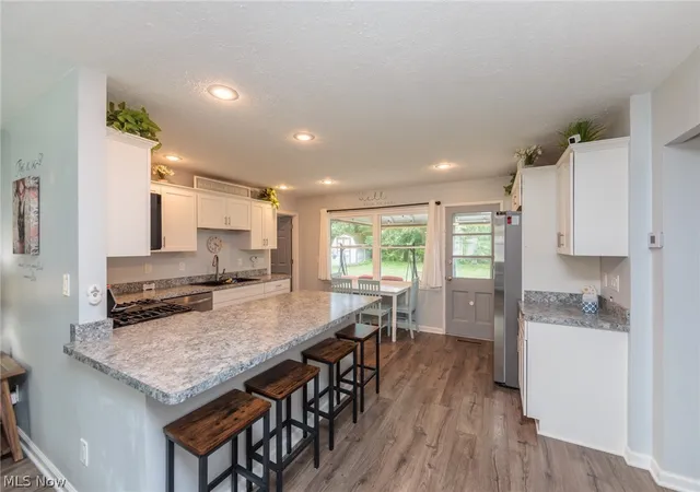 Homes for sale in Parma Heights, OH | 11901 Appleton Dr, Parma Heights, OH 44130 | MLS# 5217562