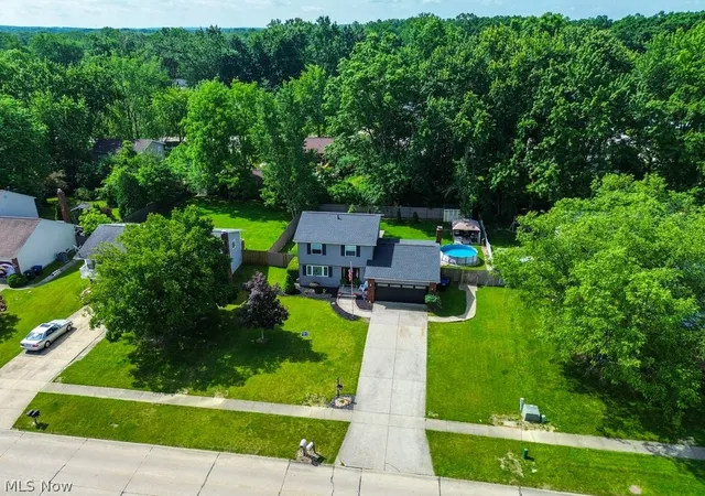 Homes for sale in Brunswick, OH | 3896 Buckingham Dr, Brunswick, OH 44212 | MLS# 5217827