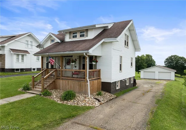 Photo 2 of Single family home for sale at 383 High St, Flushing, OH 43977 | MLS# 5218335 | Listing updated on 2026-09-22