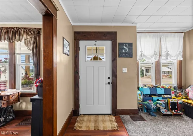 Photo 4 of Single family home for sale at 383 High St, Flushing, OH 43977 | MLS# 5218335 | Listing updated on 2026-09-22