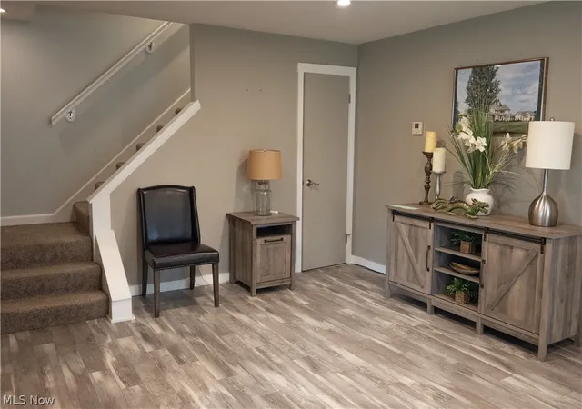 Photo 3 of Single family home for sale at 181 Sunset Rd, Avon Lake, OH 44012 | MLS# 5218319 | Listing updated on 2026-07-28
