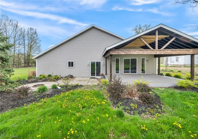 4th image of 34300 Cooley Rd, Columbia Station, OH 44028 | MLS# 5218434