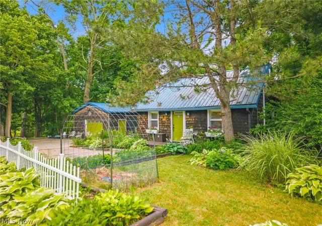 2nd image of 619 Portage Lakes Dr, Coventry Township, OH 44319 | MLS# 5218409