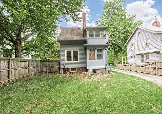 Photo 4 of Single family home for sale at 779 Woodview Rd, Cleveland, OH 44121 | MLS# 5218460 | Listing updated on 2026-07-02