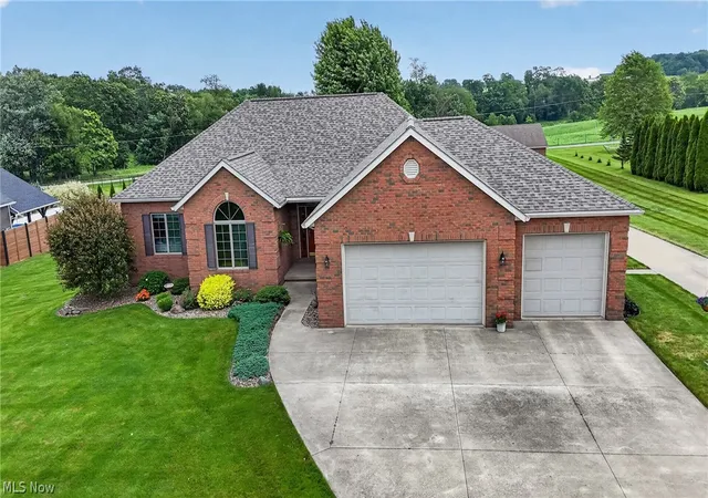 Homes for sale in Orrville, OH | 3103 York Rd, Orrville, OH 44667 | MLS# 5217467