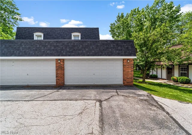 4th image of 1900 King James, Westlake, OH 44145