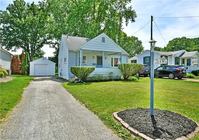 2nd image of 113 Massachusetts Ave, Poland, OH 44514 | MLS# 5218449