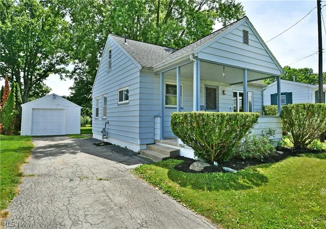 3rd image of 113 Massachusetts Ave, Poland, OH 44514 | MLS# 5218449