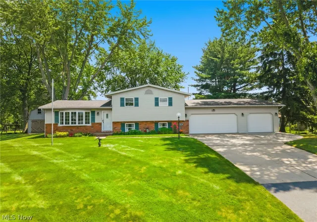 Photo 1 of Sale Pending at 8540 Morrilton Cir Nw, North Canton, OH 44720 | MLS# 5218266 | Listing updated on 2026-08-04