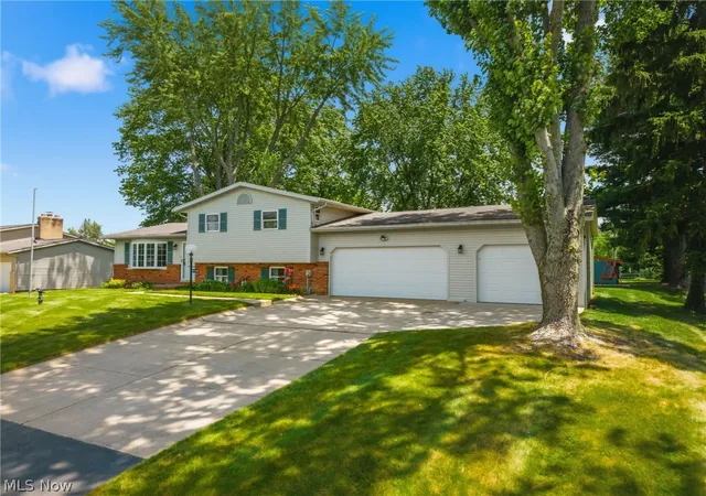 Photo 2 of Sale Pending at 8540 Morrilton Cir Nw, North Canton, OH 44720 | MLS# 5218266 | Listing updated on 2026-08-04