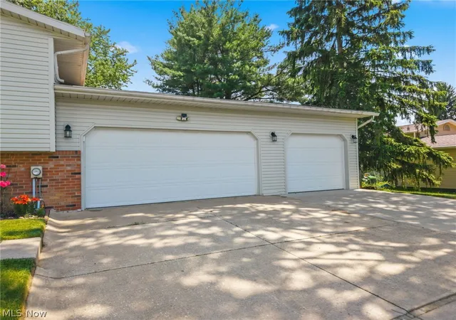 Photo 3 of Sale Pending at 8540 Morrilton Cir NW, North Canton, OH 44720 | MLS# 5218266 | Listing updated on 2026-08-04