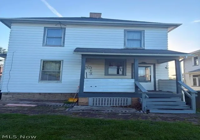 Photo 3 of Single family home for sale at 35 Bentley Ave, Hubbard, OH 44425 | MLS# 5217728 | Listing updated on 2026-07-27
