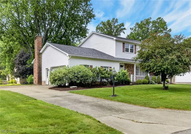 Homes for sale in Salem, OH | 2379 Tanglewood Dr, Salem, OH 44460 | MLS# 5217490