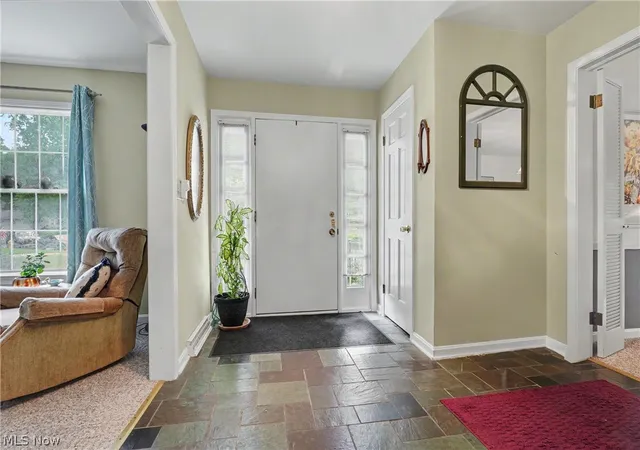 3rd image of 553 N Briarcliff Dr, Canfield, OH 44406 | MLS# 5218244