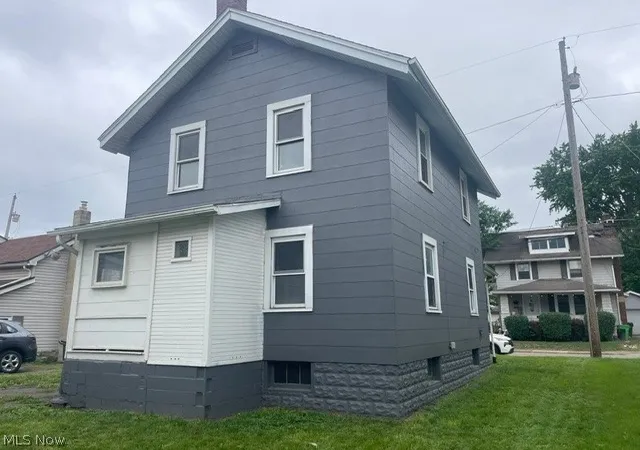 image of 838 10th St Ne, Massillon, OH 44646 | MLS# 5218455