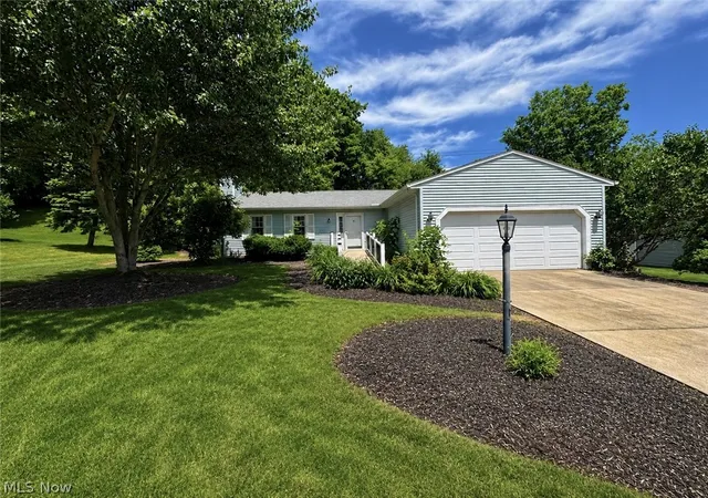 Homes for sale in Streetsboro, OH | 1295 Vantage Wy, Streetsboro, OH 44241 | MLS# 5218515