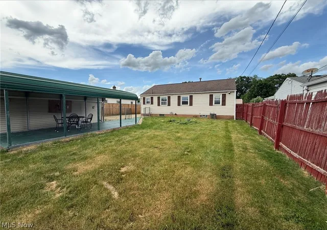 3rd image of 1606 36Th St Ne, Canton, OH 44714 | MLS# 5218586