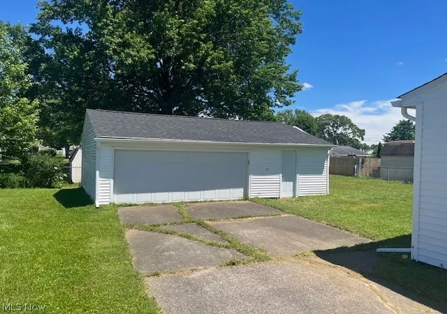 Homes for sale in North Ridgeville, OH | 7411 Denny Dr, North Ridgeville, OH 44039 | MLS# 5218381