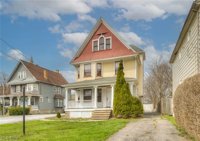 Photo 2 of Single family home for sale at 4432 Pearl Rd, Cleveland, OH 44109 | MLS# 5218610 | Listing updated on 2026-06-16