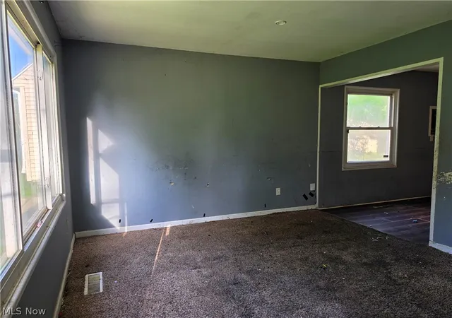 Photo 3 of Single family home for sale at 19418 Meadowlark Ln, Cleveland, OH 44128 | MLS# 5218629 | Listing updated on 2026-10-27