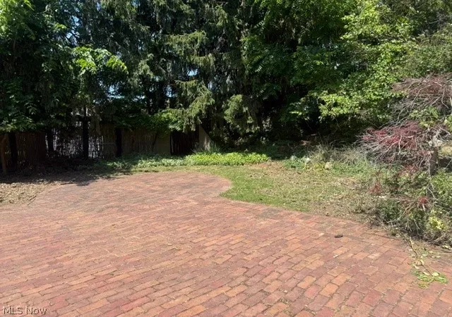 2nd image of 261 E Main St, St Clairsville, OH 43950 | MLS# 5218627