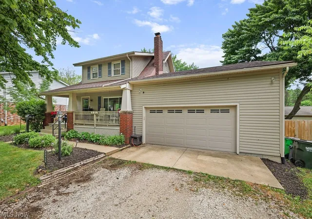 Photo 1 of Sale Pending at 3909 Vira Rd, Stow, OH 44224 | MLS# 5218281 | Listing updated on 2026-08-24