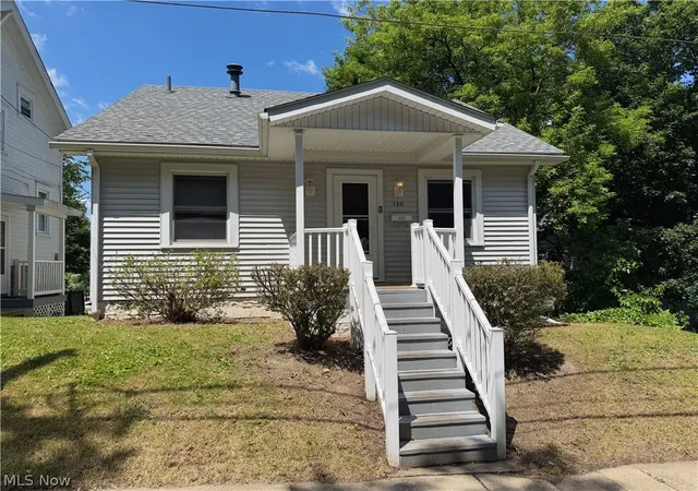 Photo 1 of Sale Pending at 1211 Jennings Ave, East Liverpool, OH 43920 | MLS# 5218612 | Listing updated on 2026-09-30