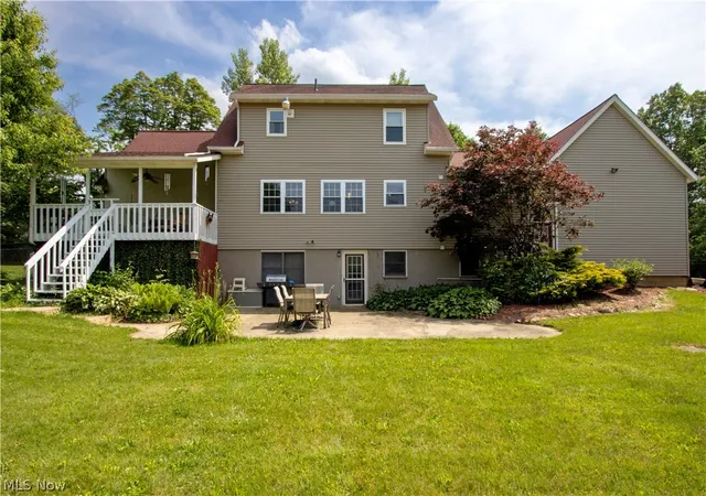 3rd image of 1043 N Honeytown Rd, Wooster, OH 44691 | MLS# 5218046