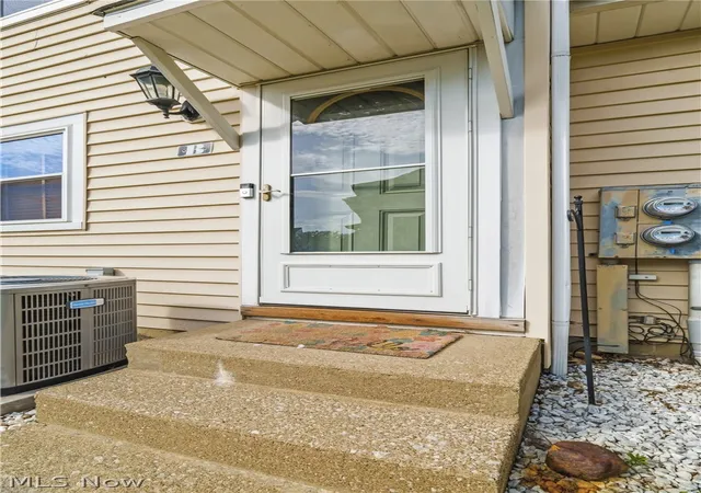4th image of 2551 Royal County Down, Green, OH 44685 | MLS# 5217983
