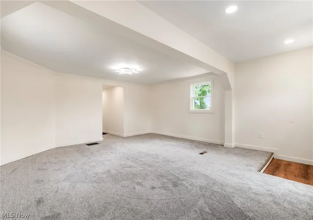 Homes for sale in Frazeysburg, OH | 174 South, Frazeysburg, OH 43822 | MLS# 5218633