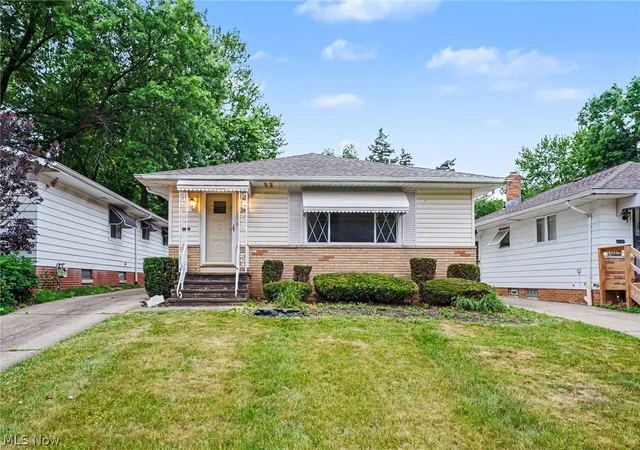 Photo 1 of Single family home for sale at 5576 Andover Blvd, Cleveland, OH 44125 | MLS# 5218713 | Listing updated on 2026-09-25